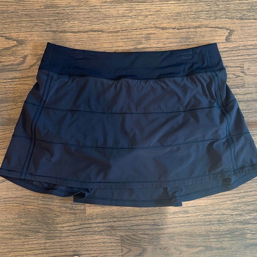 Lululemon tall skirt, navy size 10